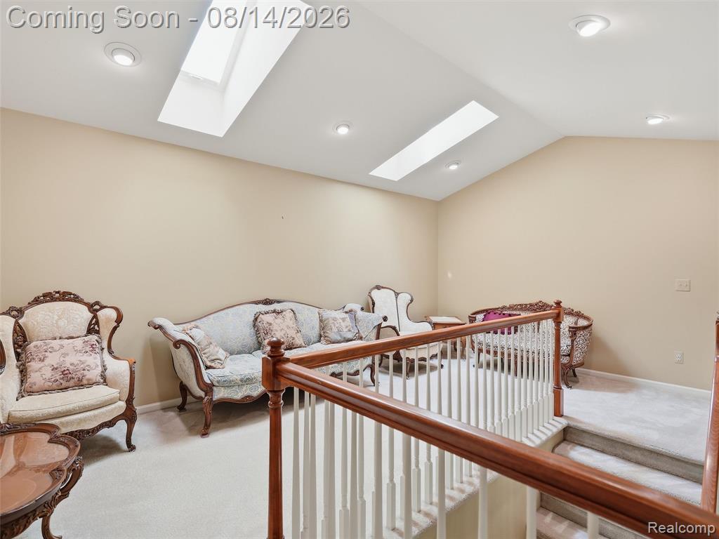 16905 Coral Lane