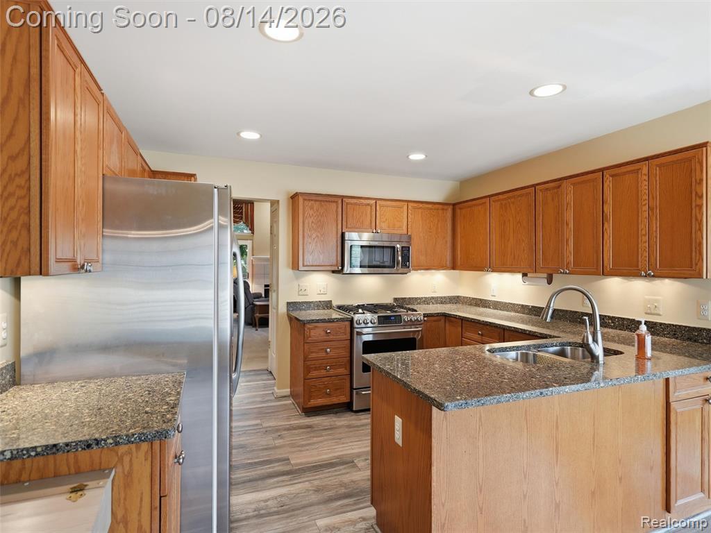16905 Coral Lane