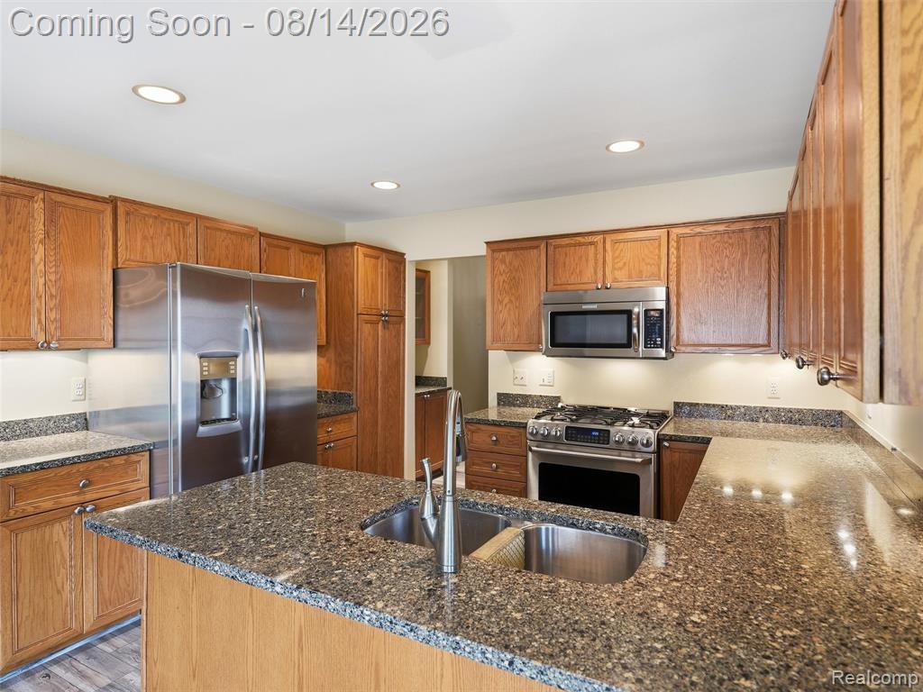 16905 Coral Lane