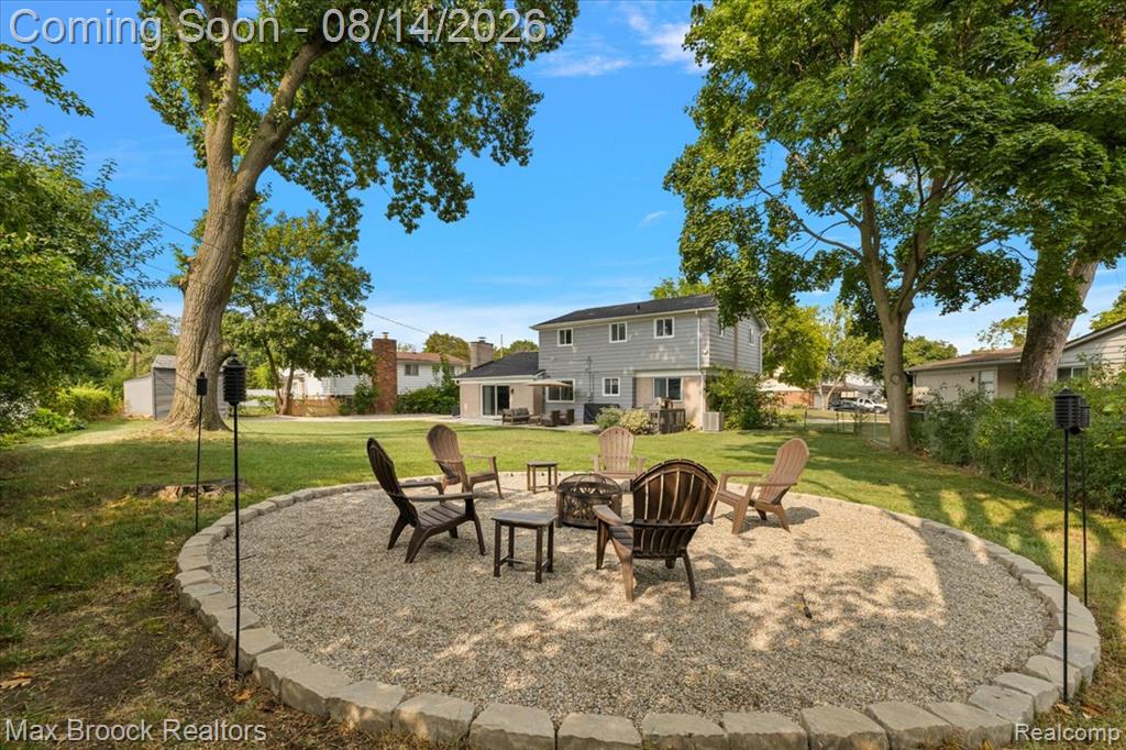 21333 Dartmouth Drive