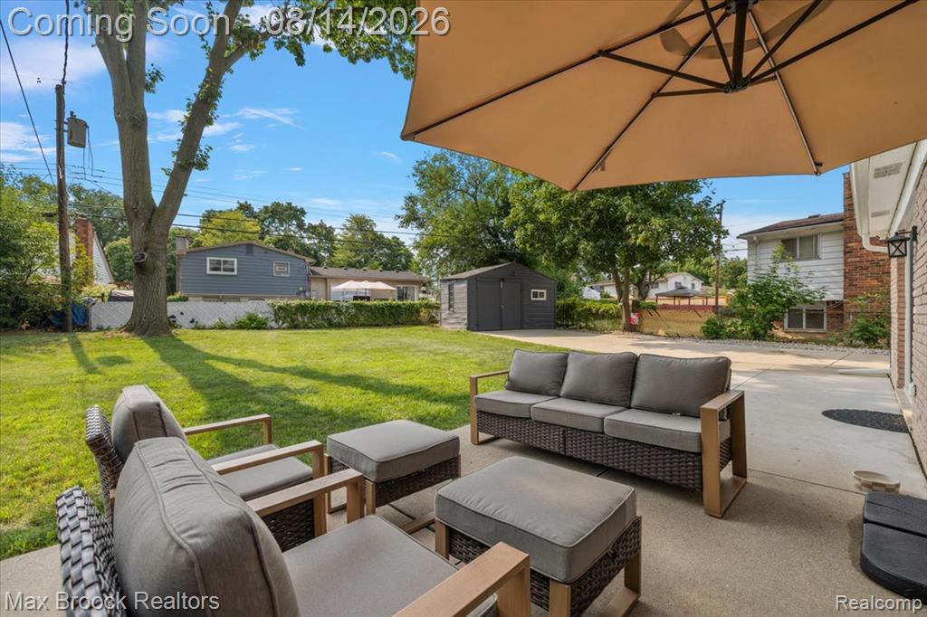 21333 Dartmouth Drive
