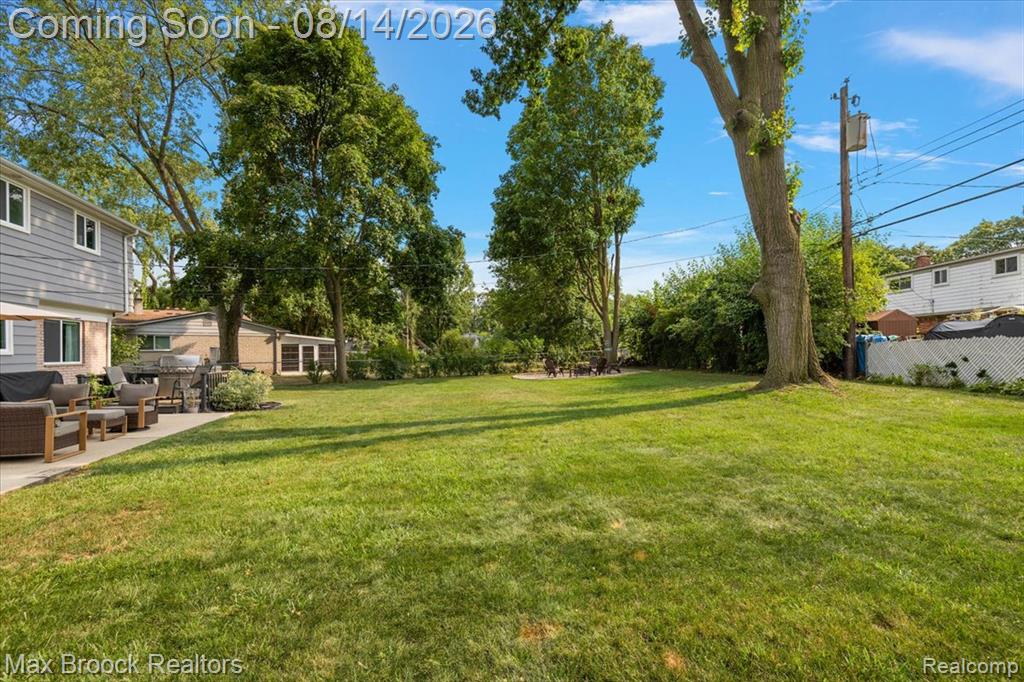 21333 Dartmouth Drive