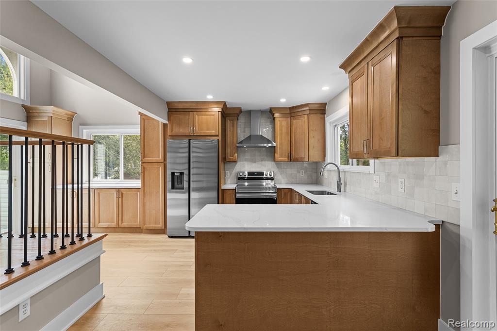 6552 Orion Road