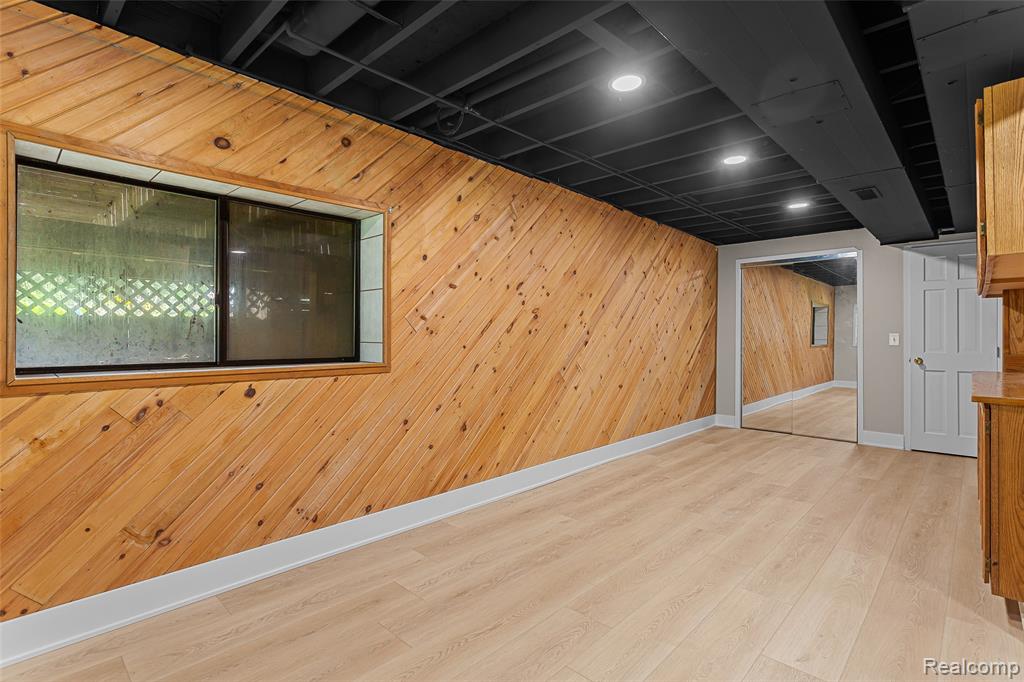6552 Orion Road
