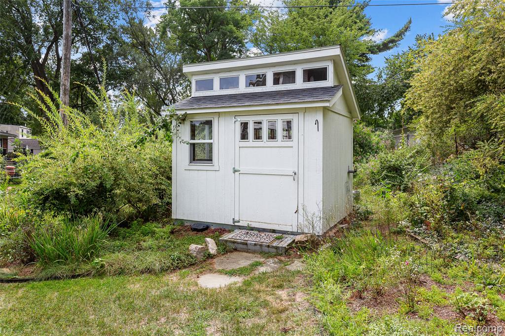 6552 Orion Road
