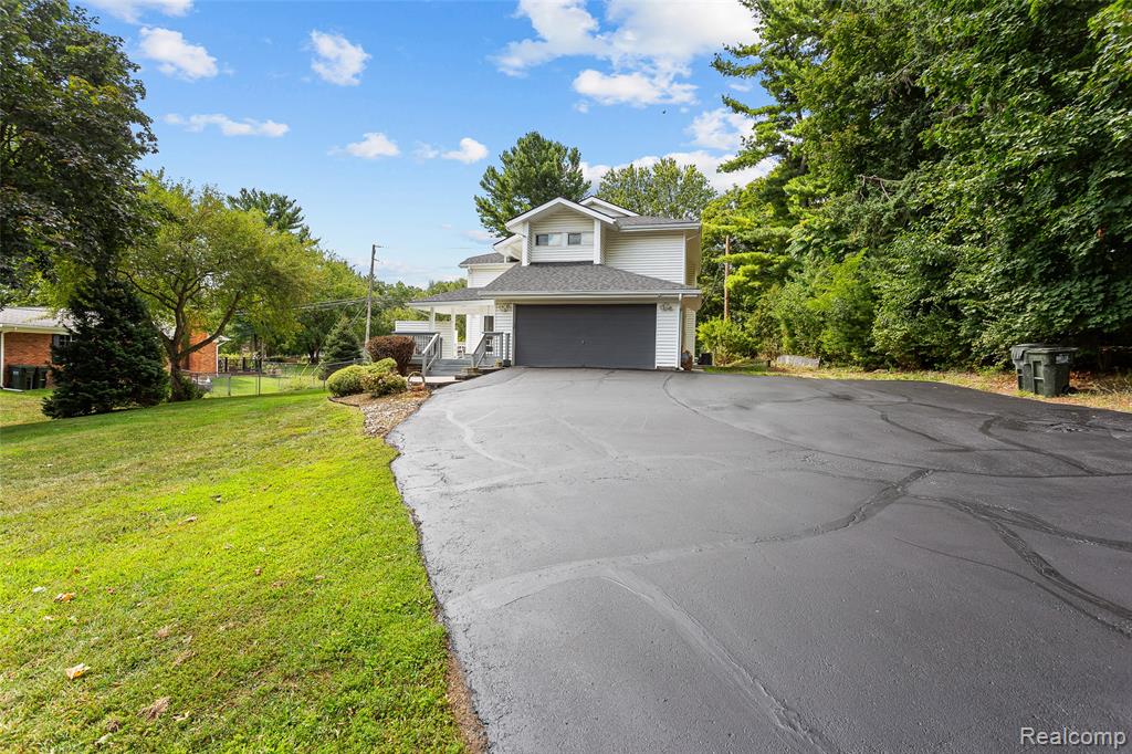 6552 Orion Road