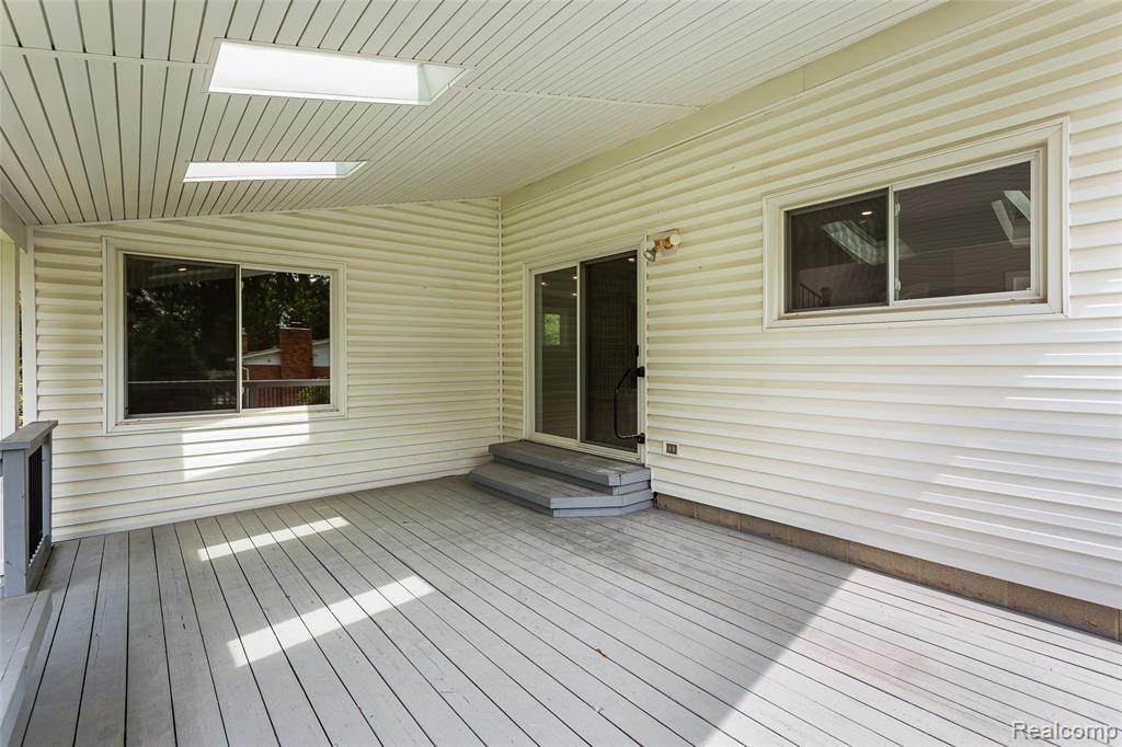 6552 Orion Road