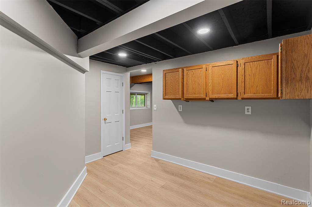 6552 Orion Road