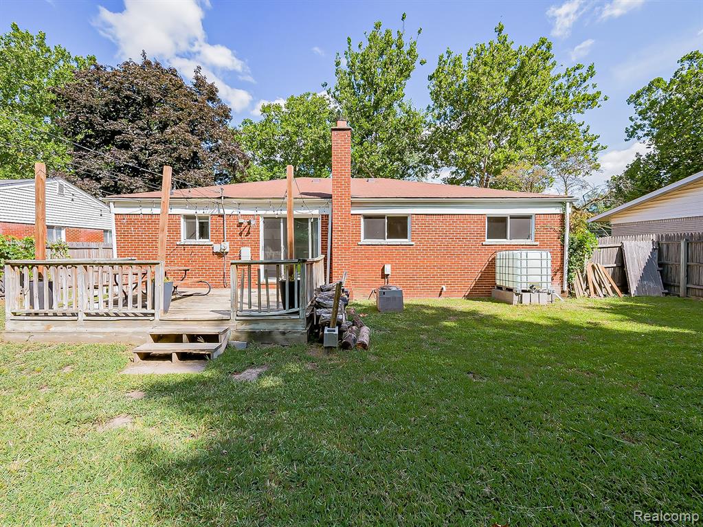 19501 Magnolia Parkway