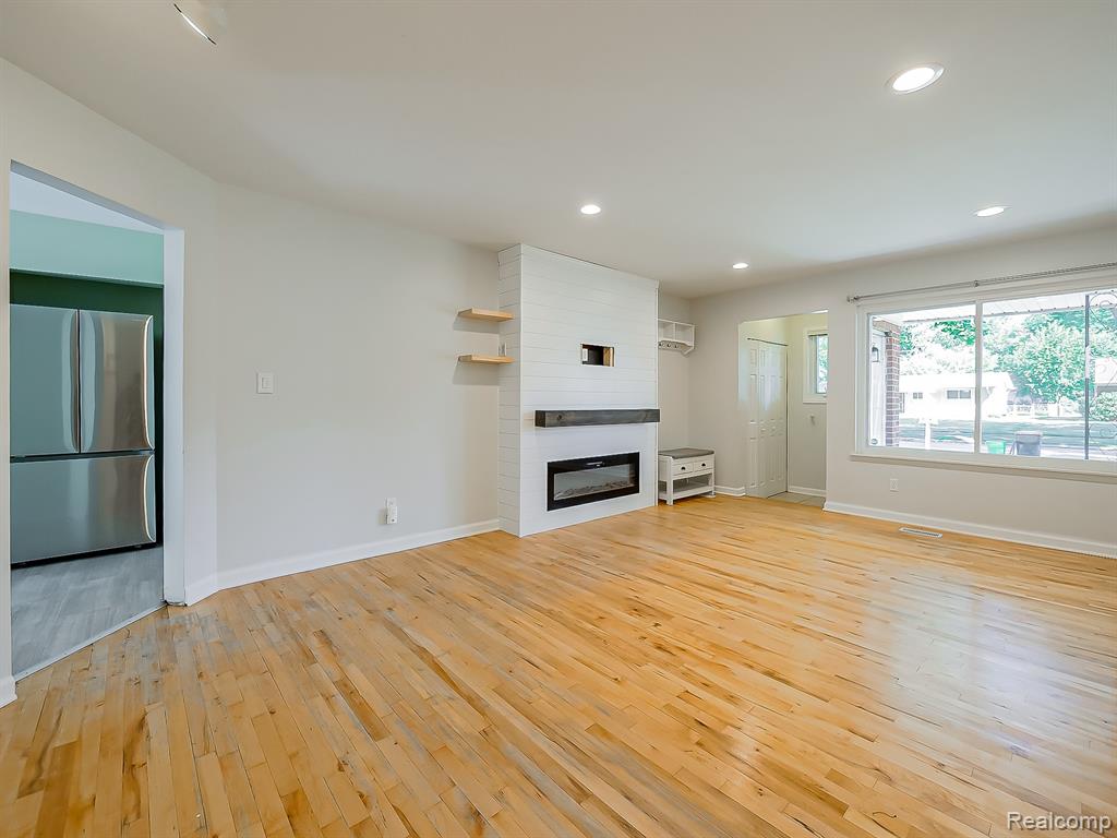 19501 Magnolia Parkway