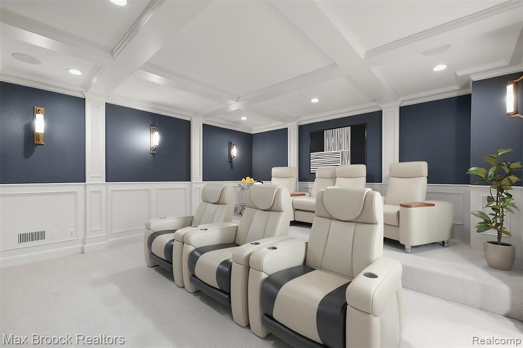 620 Lakeside Drive