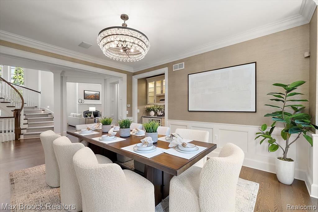 620 Lakeside Drive