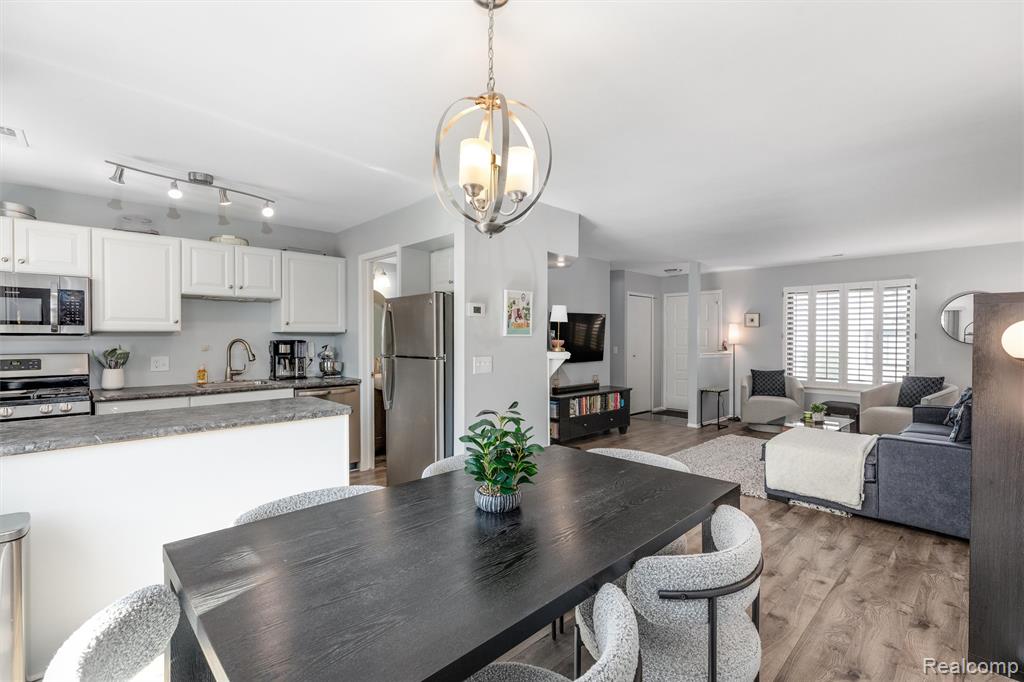 2547 Samoset Road