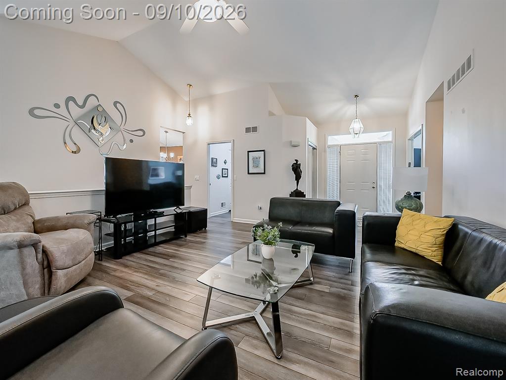 2030 Orchard Court