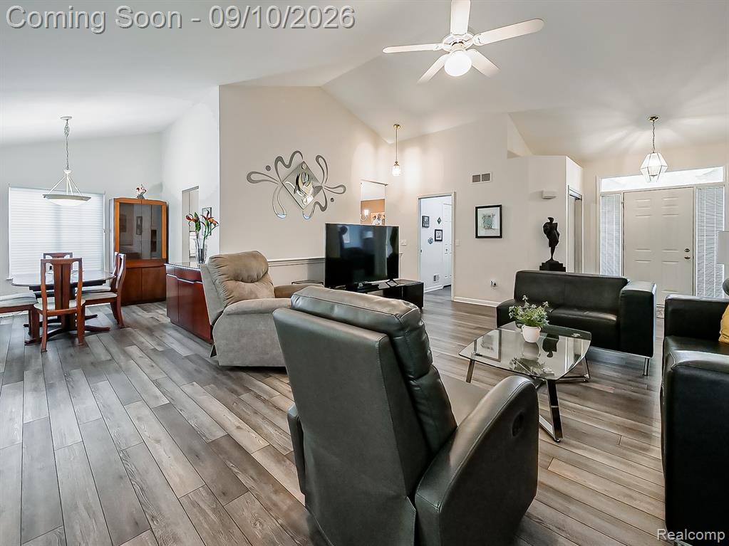 2030 Orchard Court