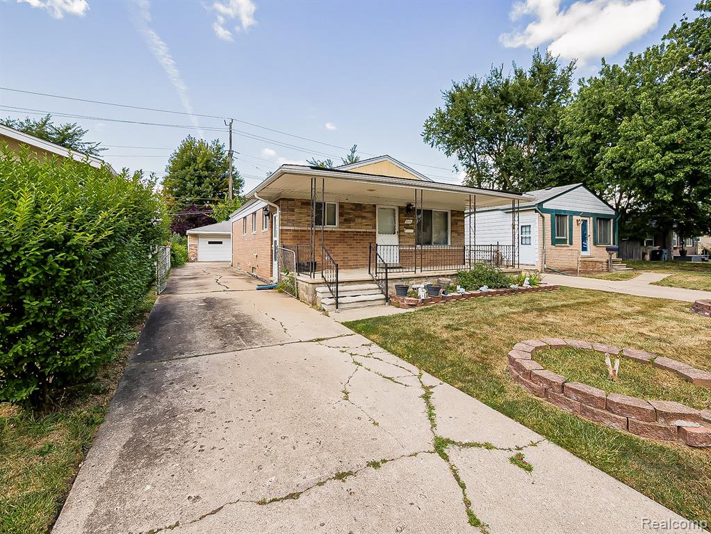 3251 Tyler Avenue