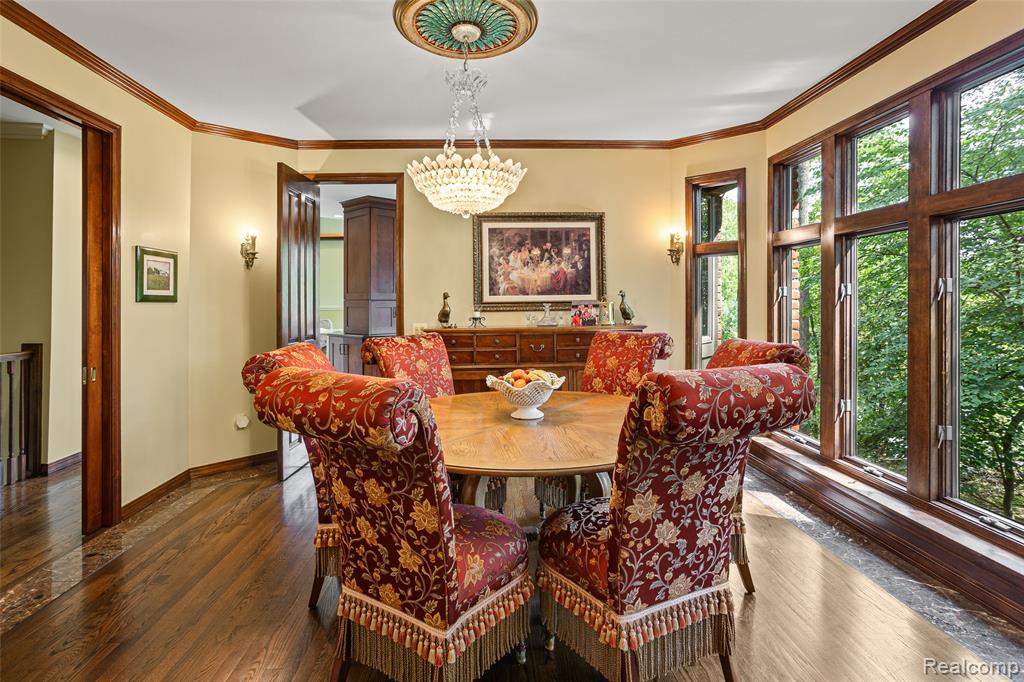 4665 Rue St Michelle