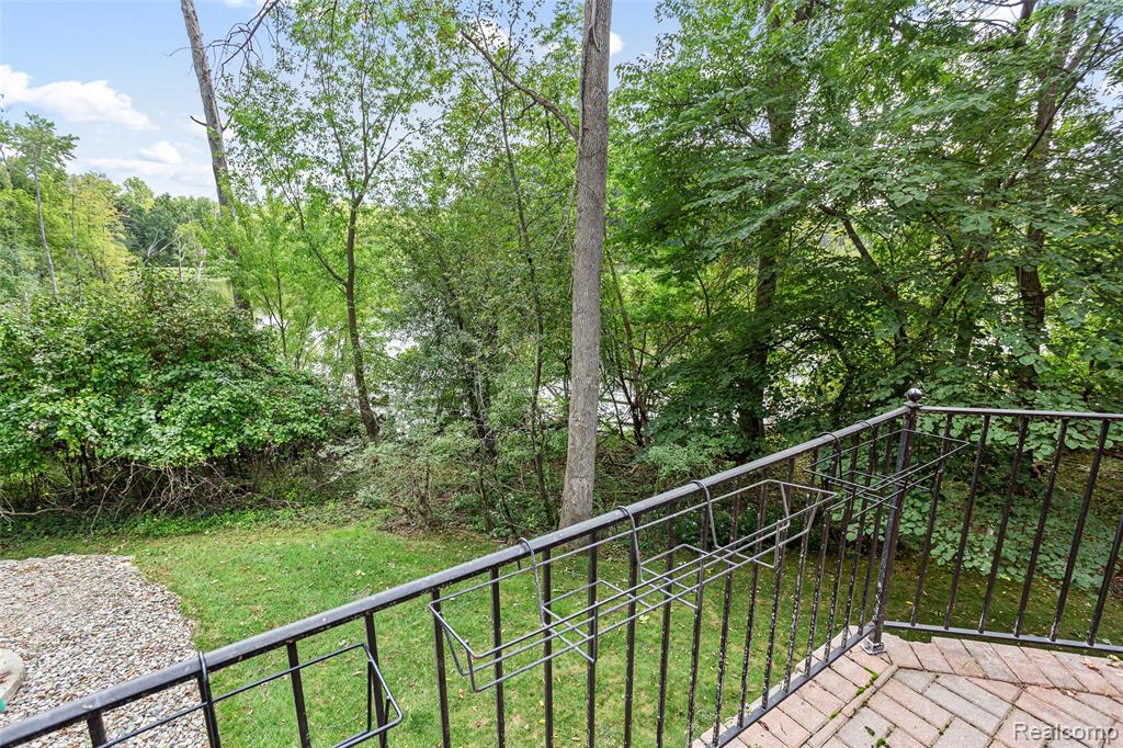 4665 Rue St Michelle