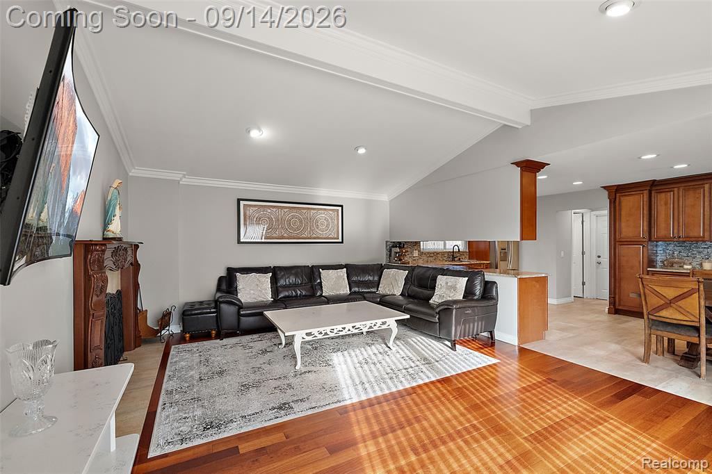 3516 Cero Drive