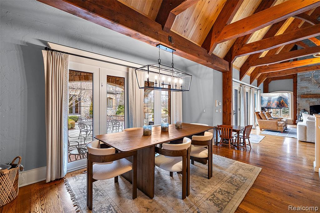 5333 Pleasant Lake Road