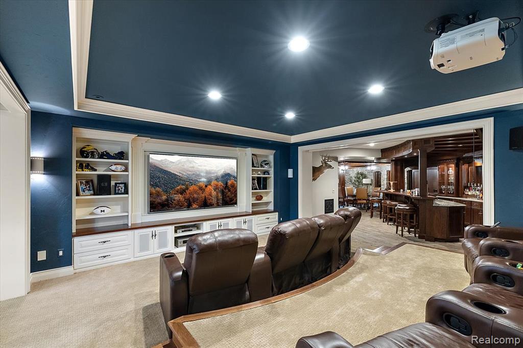 5333 Pleasant Lake Road