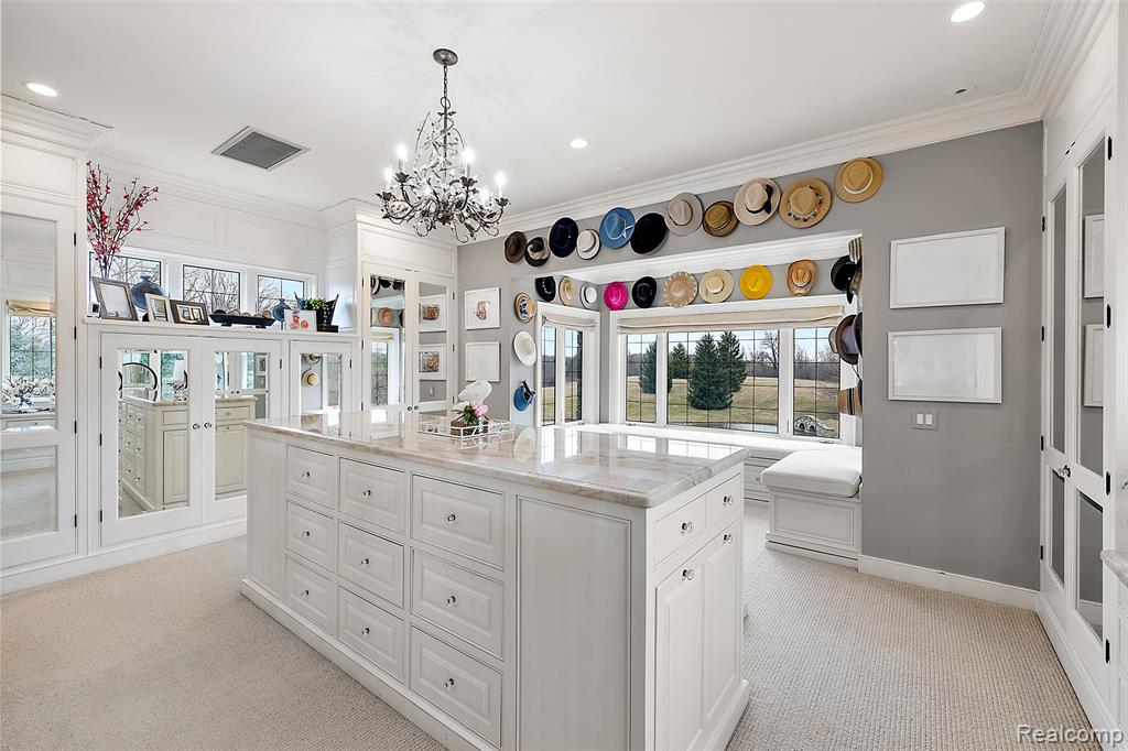 5333 Pleasant Lake Road