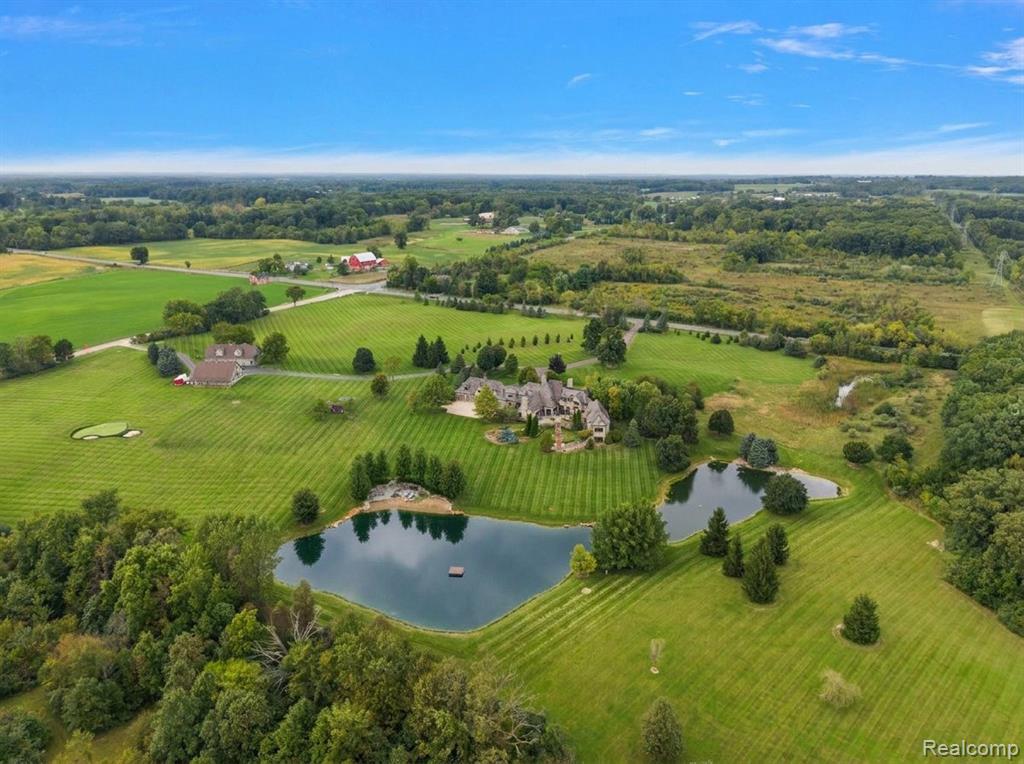 5333 Pleasant Lake Road