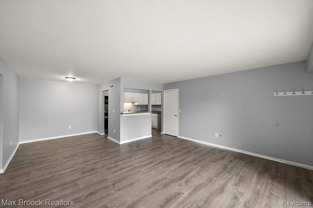 23673 Village House Drive # 5A