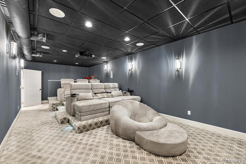 2480 Charnwood Drive