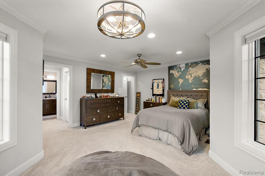 2480 Charnwood Drive
