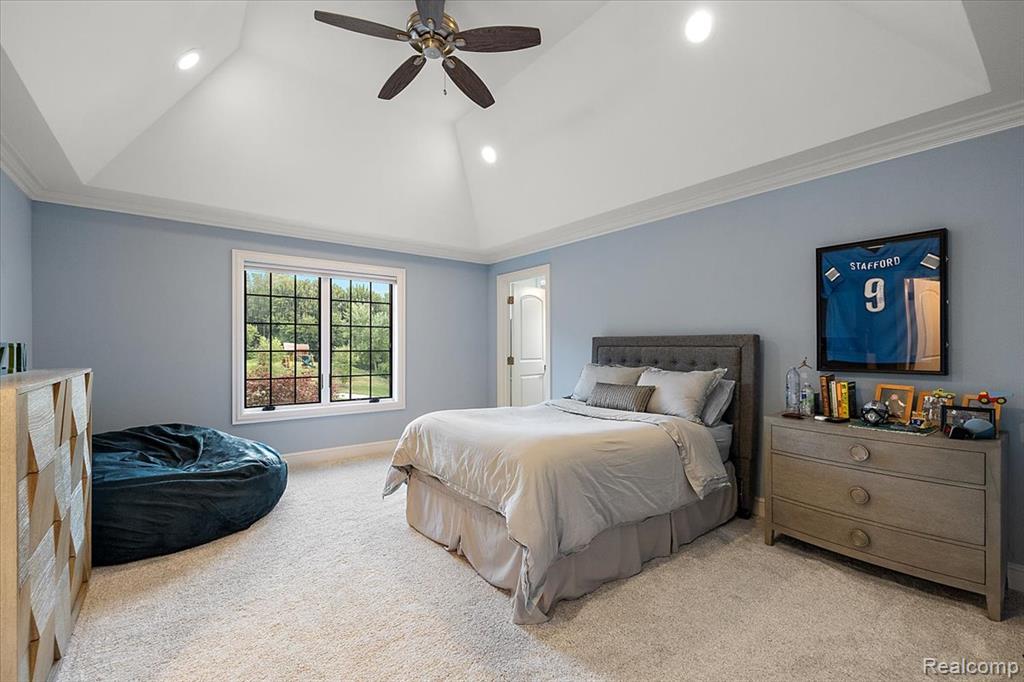 2480 Charnwood Drive