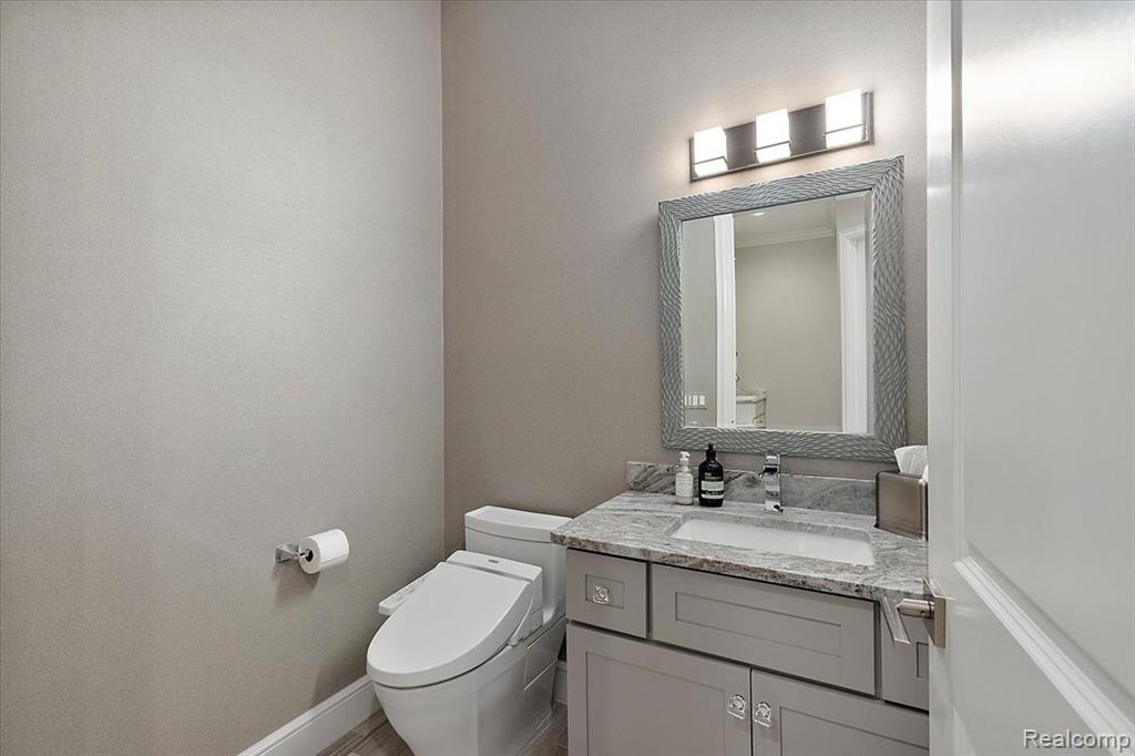 2480 Charnwood Drive