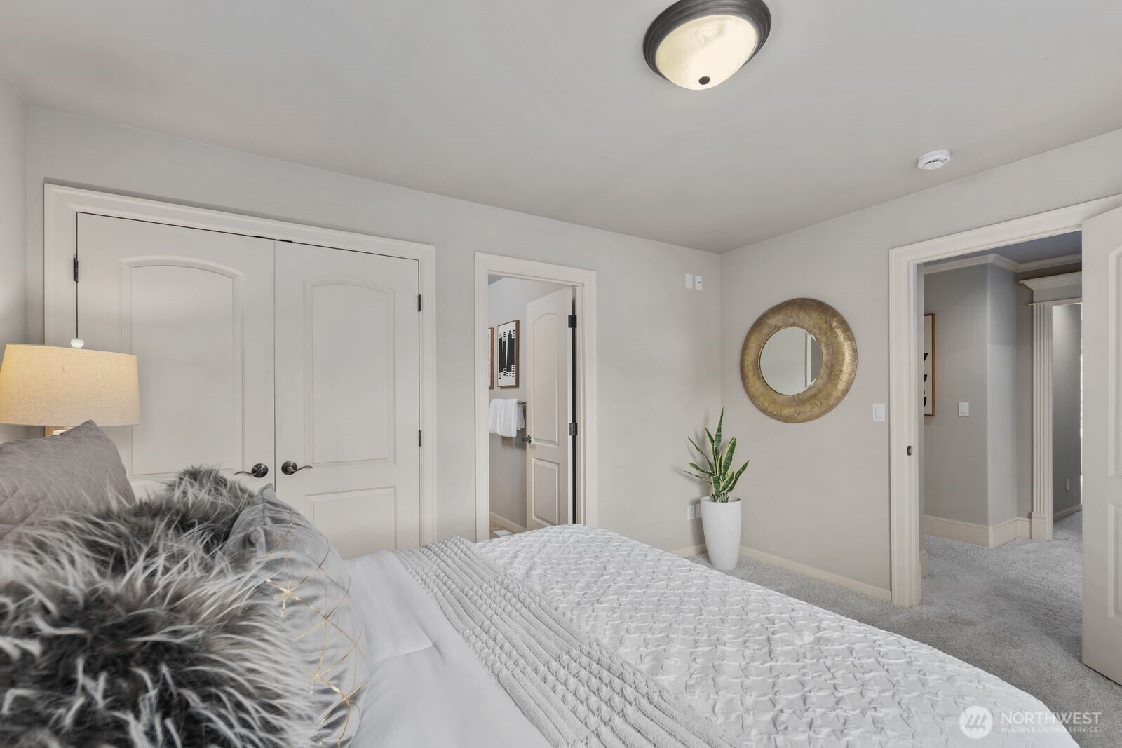 1610 8th Street W