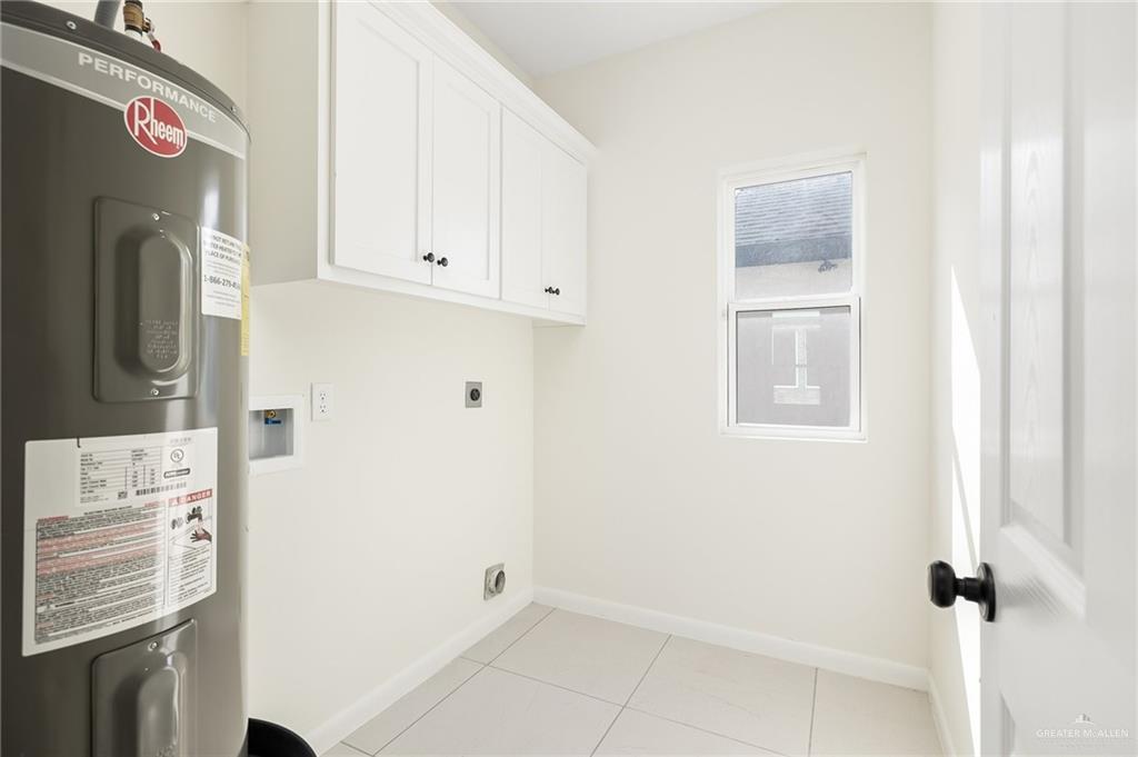 512 S Maryland Street