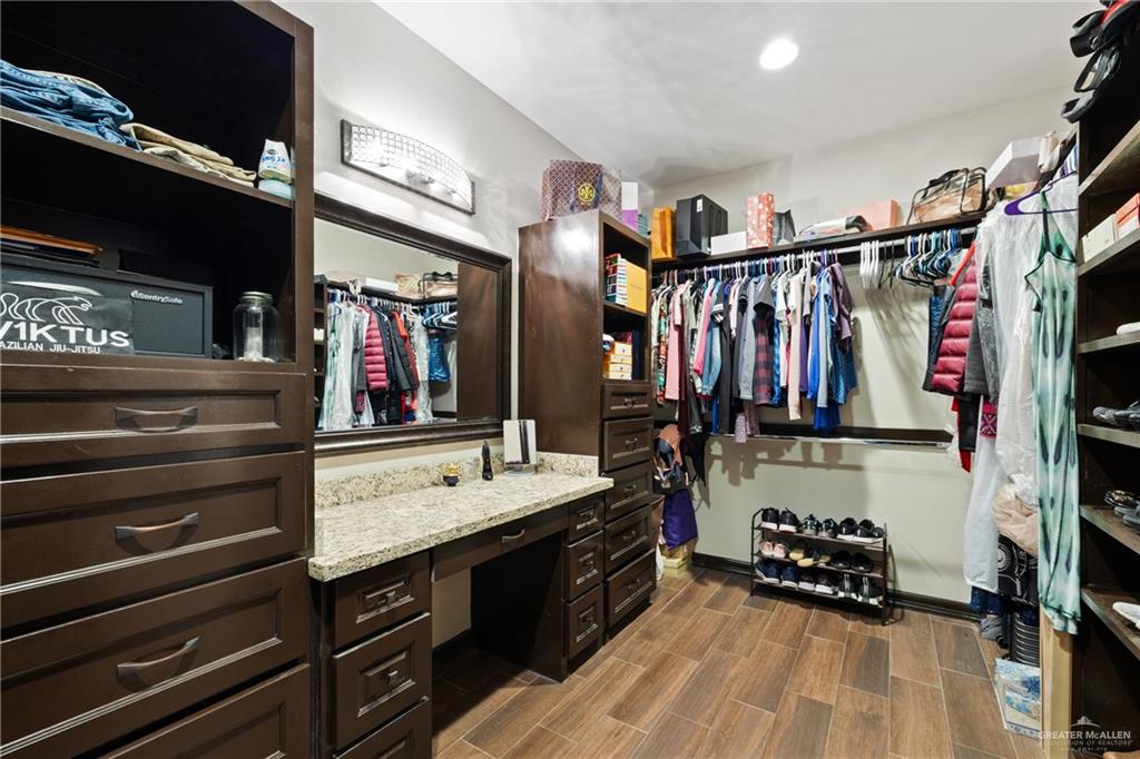 3501 N Toledo Street