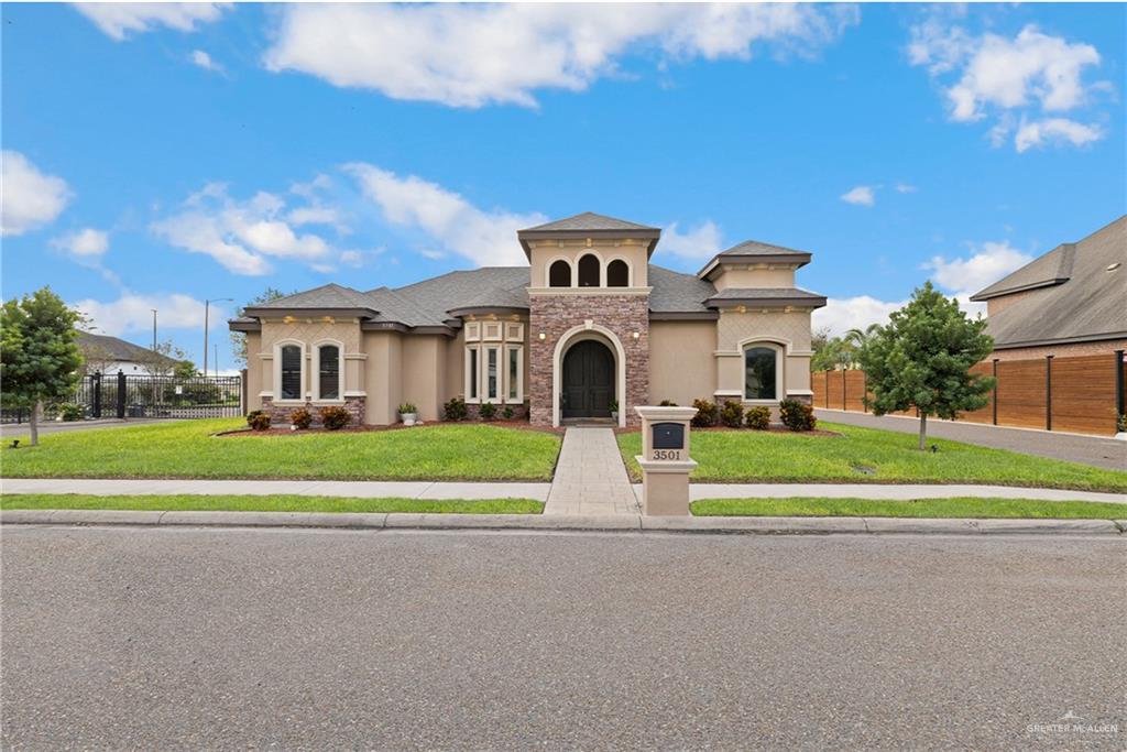 3501 N Toledo Street