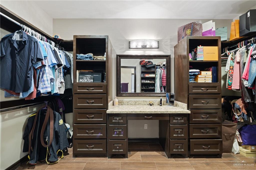 3501 N Toledo Street