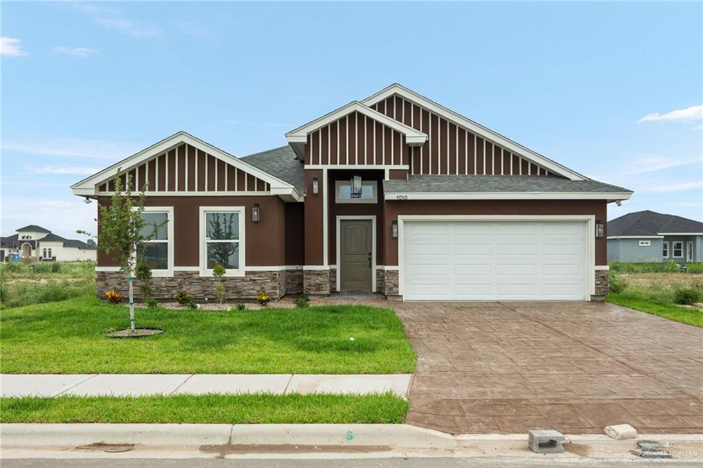 1010 Azalea Street