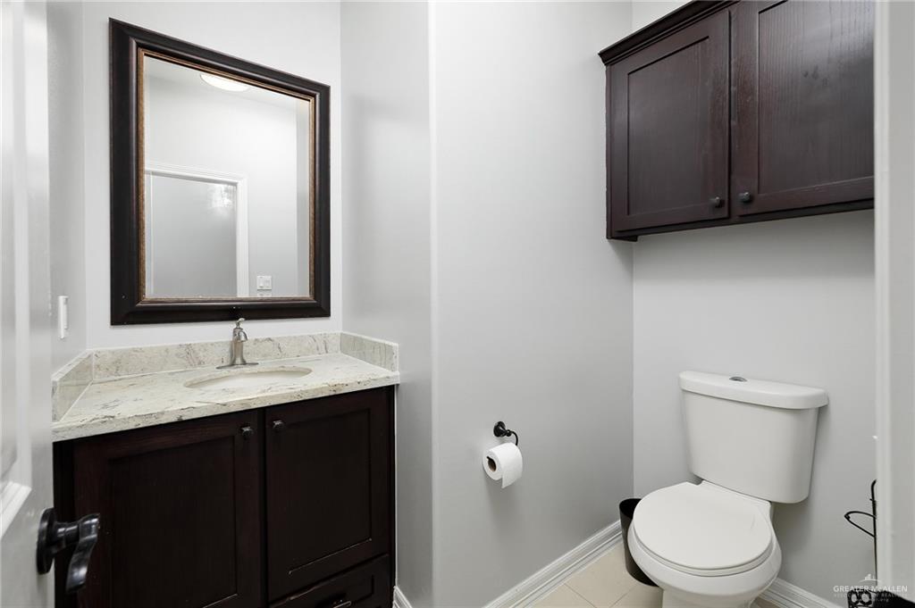 1405 Hummingbird Drive