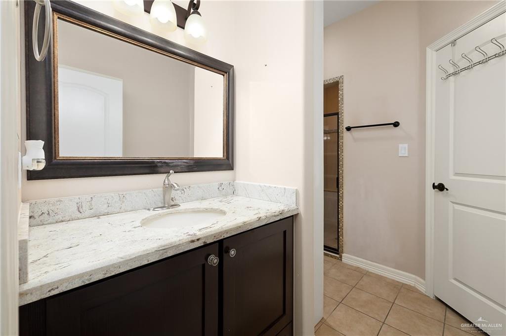 1405 Hummingbird Drive