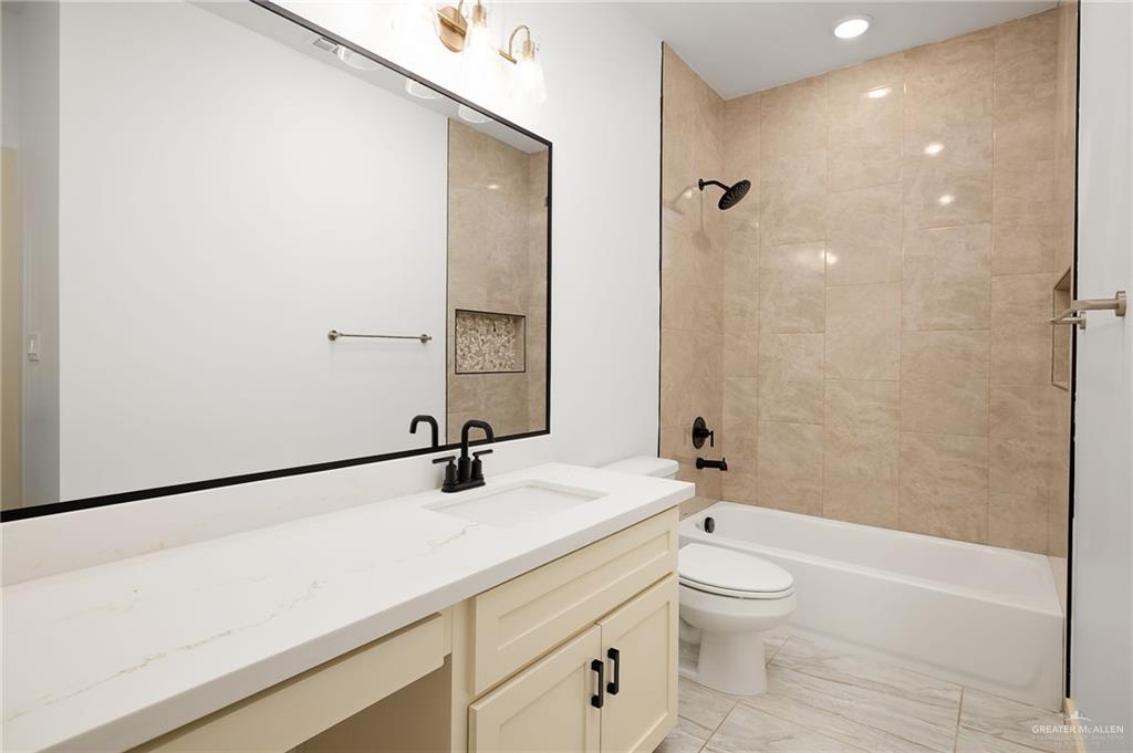 14 E Rivers Cove Street