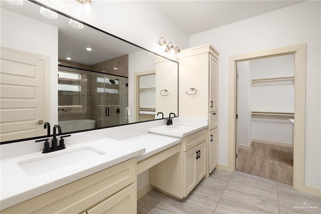 14 E Rivers Cove Street