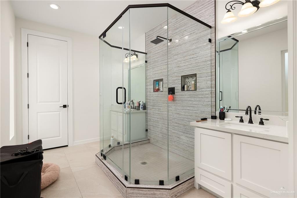 2705 Tassajara Street