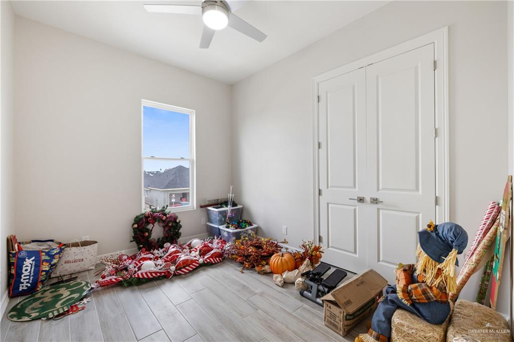 2712 E Bvlgari Drive