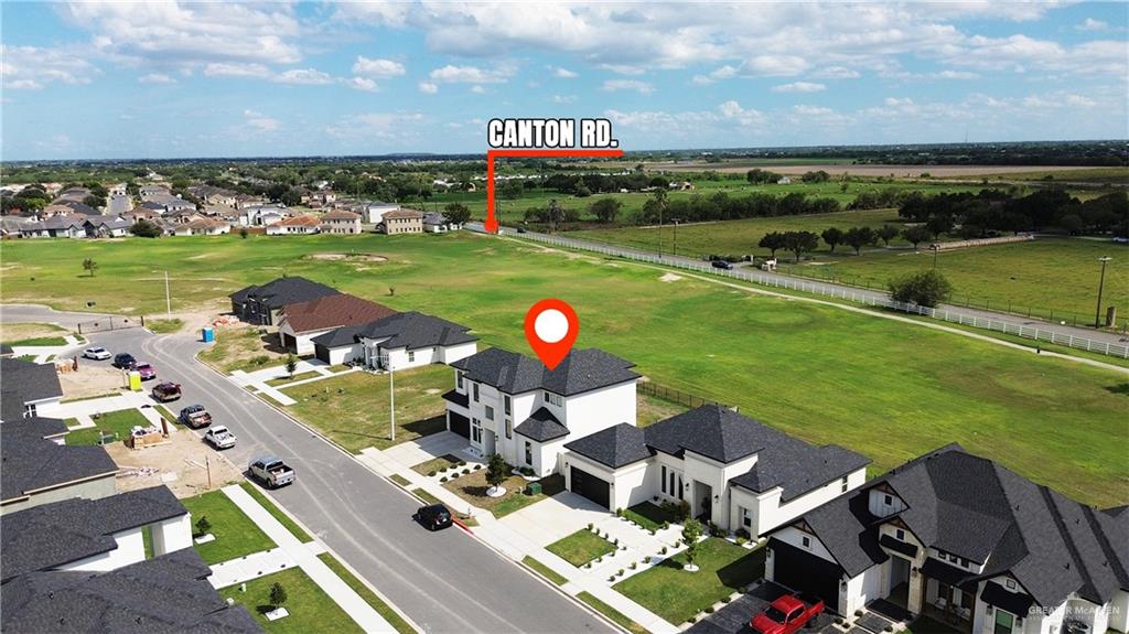 2712 E Bvlgari Drive