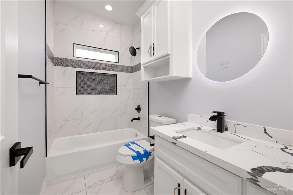 8103 N 49th Lane, McAllen