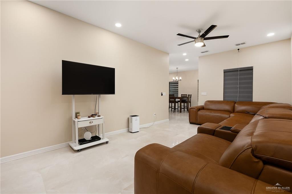 6000 N Rayo Del Sol Street