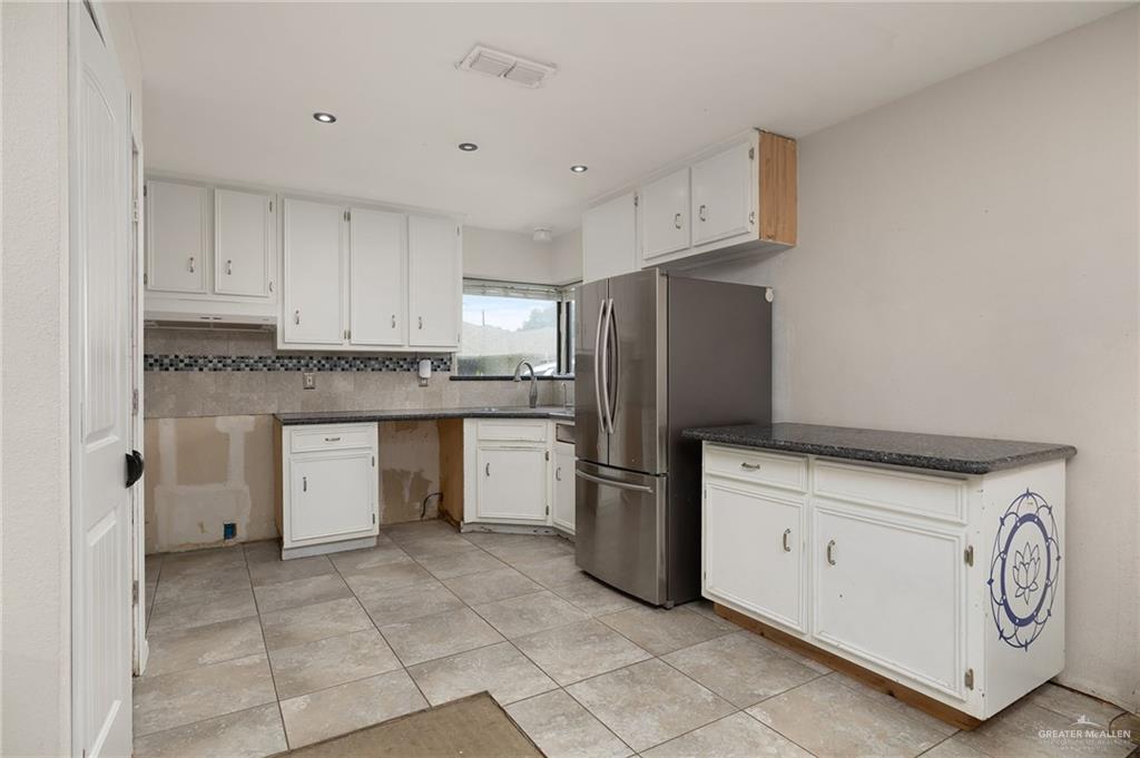 1409 Falcon Avenue, McAllen