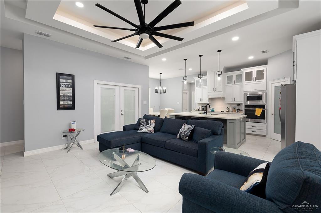 1109 Lorelai Drive