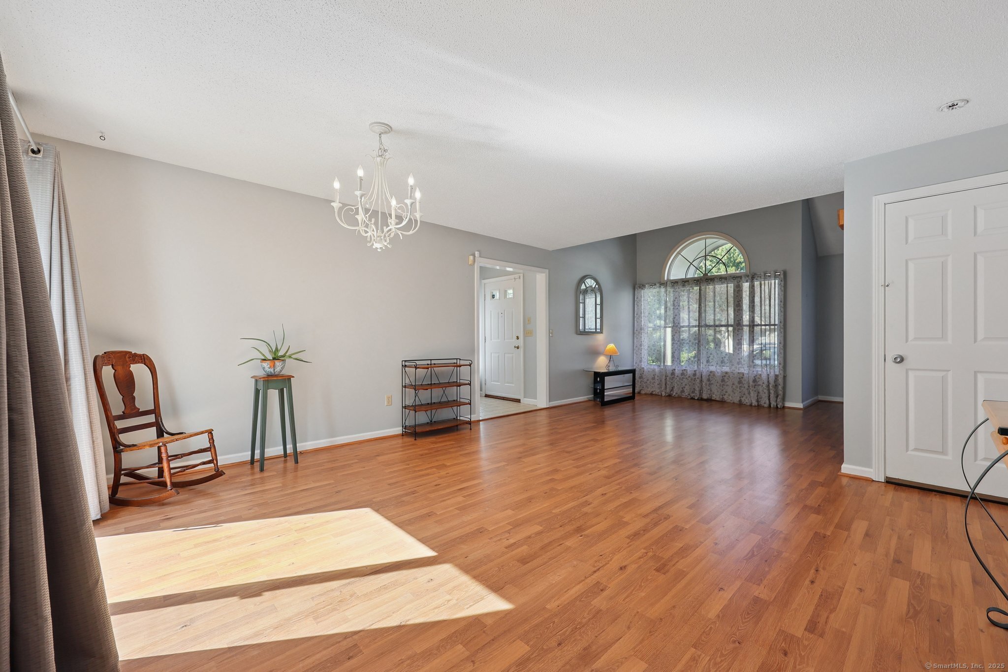 17 Fox Hollow Drive 17